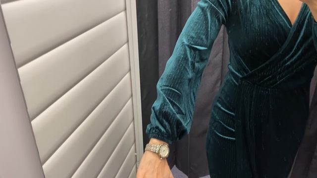 ШОППИНГ-ВЛОГ: НОВОГОДНИЕ ОБРАЗЫ ИЗ RESERVED, ВЕРХНЯЯ ОДЕЖДА ИЗ BERSHKA смотреть онлайн