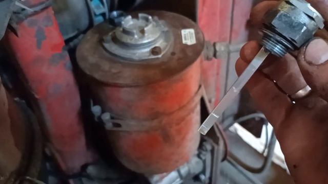 Яке масло заливати в гідравліку комбайна Massey Ferguson смотреть онлайн