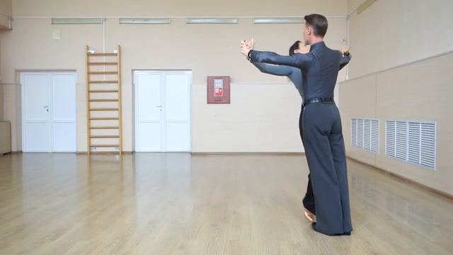 Natural Turn at a Corner Правый поворот на углу смотреть онлайн