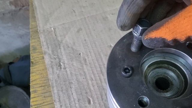 Автомобильное колесо на скутер! смотреть онлайн