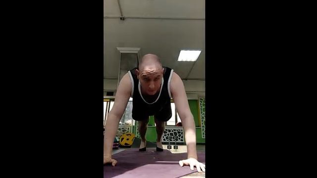 82 минутное стояние в планке. Фитнес. Планка. Упражнения на пресс. Дельфин. 7 минут на фитнес. Сила смотреть онлайн