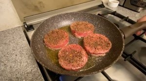 Готовим Тунца на сковородке самым быстрым и вкусным способом.