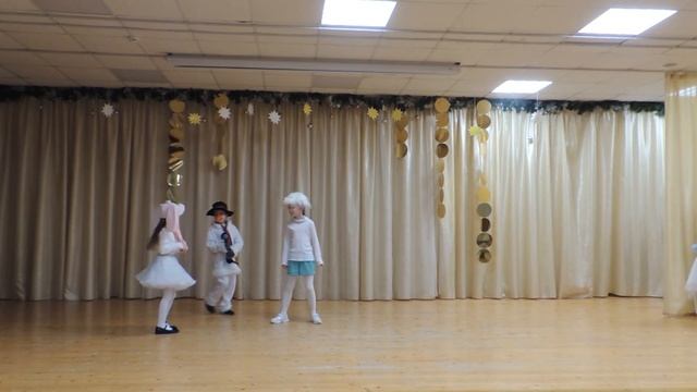 1Д Зимняя сказка /23.12.2022/ смотреть онлайн