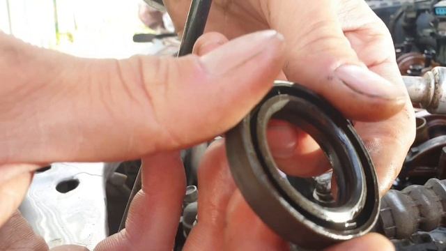Как поменять ремень грм на Хонда цивик 2001 г смотреть онлайн