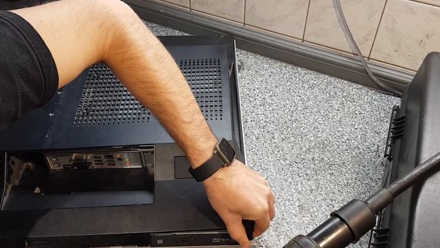 Моноблок Acer разборка, установка SSD + увеличение ОЗУ смотреть онлайн