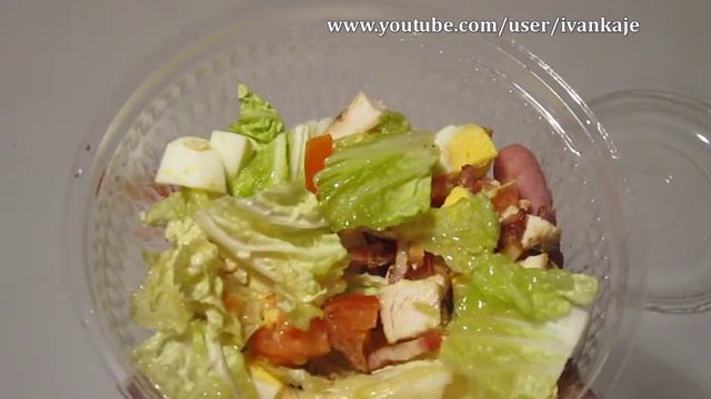 Салат Кобб из ChickenHUT Обзор смотреть онлайн