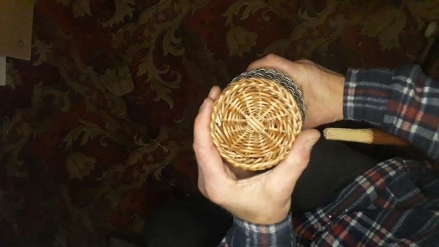 Как оплести бутылку лозой ивы мини бар смотреть онлайн