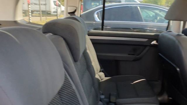 Мінівени, сімейні авто на Рівненському авторинку 13 травня #мінівени #авторинокрівне смотреть онлайн