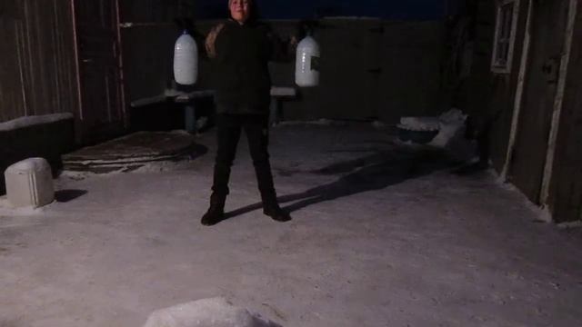 Я присел 40 раз с весом 15 кг смотреть онлайн