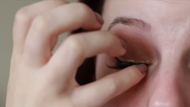 Smokey Gold Eye and Coral Lips ⎜⎜ Makeup Tutorial смотреть онлайн