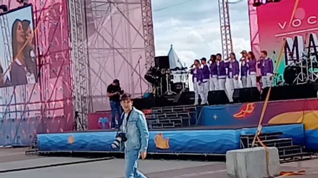 Песня - Нас не догонят