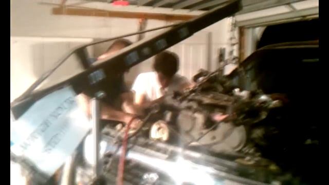Pulling A 4Runner 3VZE Engine смотреть онлайн