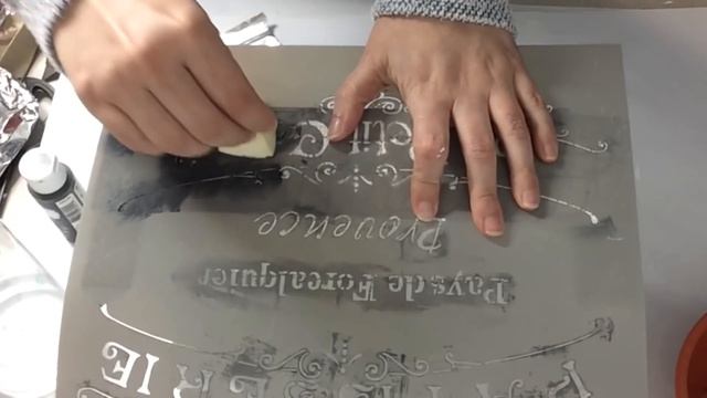 Caja de fruta reciclada con craquelado y decoupage - (Sant Jordi) смотреть онлайн