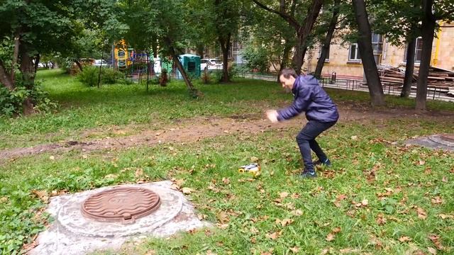 Видео распаковка для мальчиков. Новая машина Мини Фолд! Игры для детей на улице. смотреть онлайн