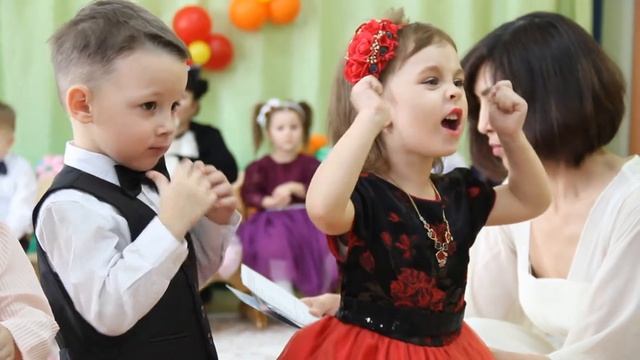 Утренник 8 марта д/с Балапан группа 1-Кулпынай (2.03.2018) смотреть онлайн