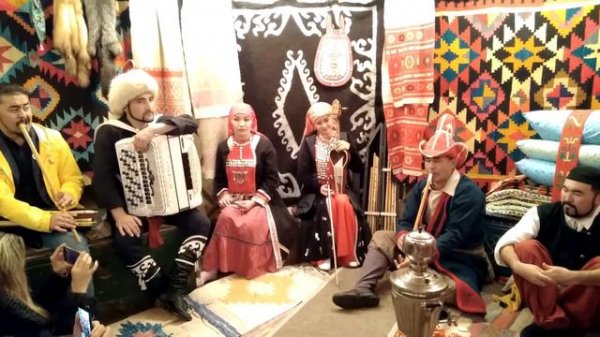 Горловое башкирское пение с инструментом