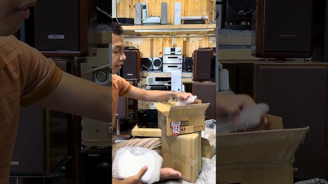 Hàng về Sony A55 2350k, A55 fullbox + tai nghe 2750k, A306 fullbox 6tr5, Rayban B&L W2898 1350k смотреть онлайн