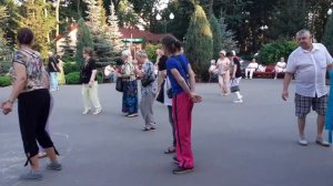 ЧАРIВНА МОЯ СМЕРЕКО! ХАРЬКОВ ТАНЦЫ В ПАРКЕ ГОРЬКОГО 2021