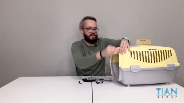 Переноска TRIXIE (Трикси) "Traveller Capri II" для мелких животных до 8кг (39825) LIVE Обзор смотреть онлайн