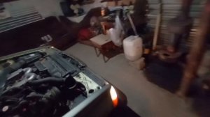 дымит при перегазовке.