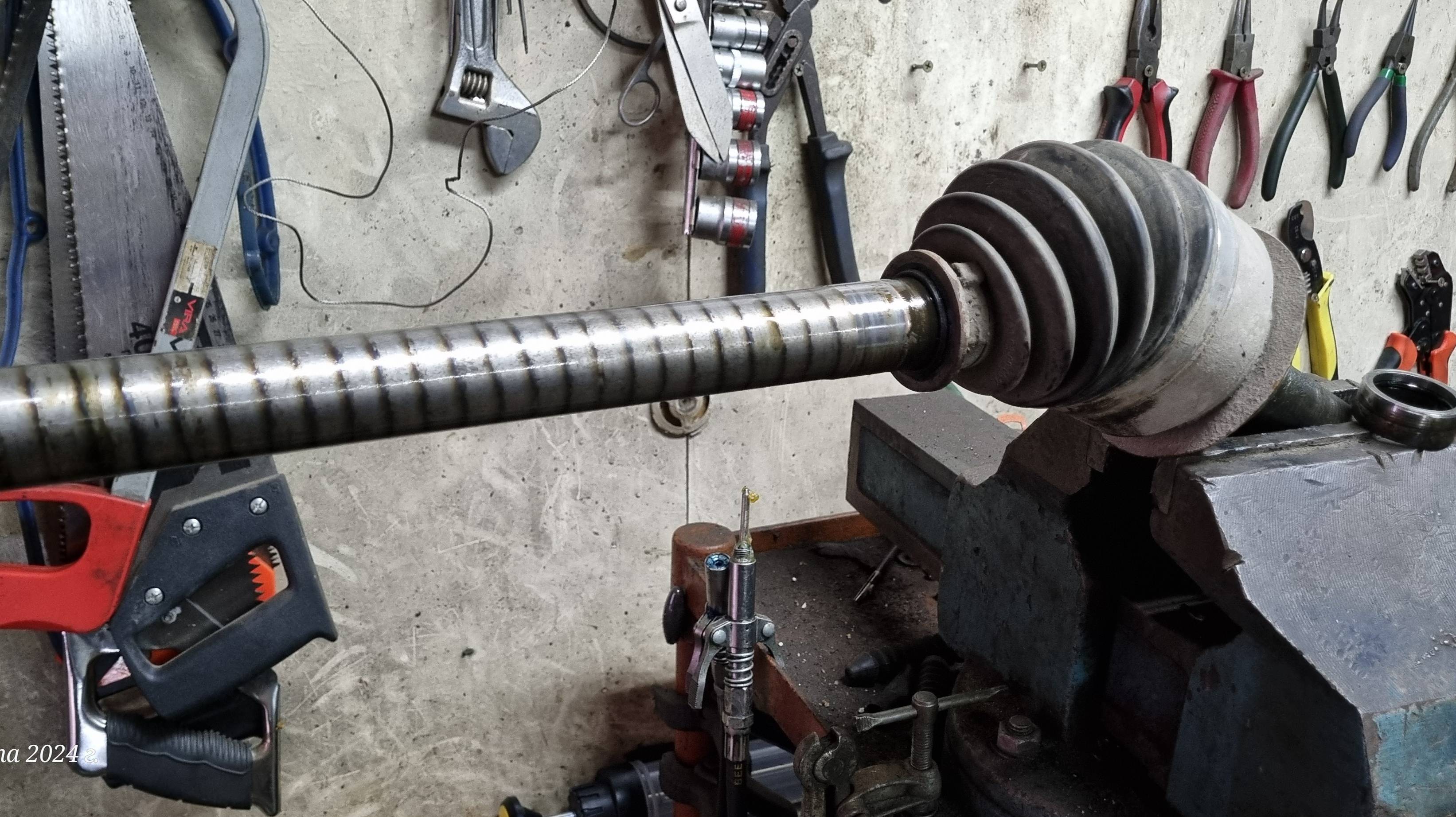 Не гарантийный слачай с сальниками от Ваксойл на УАЗ Патриот смотреть онлайн