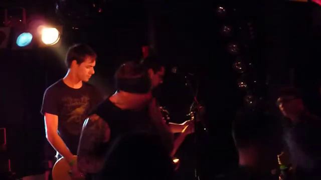 Roger Miret And The Disasters - Ramones - Logo, Hamburg - 03.05.11 смотреть онлайн