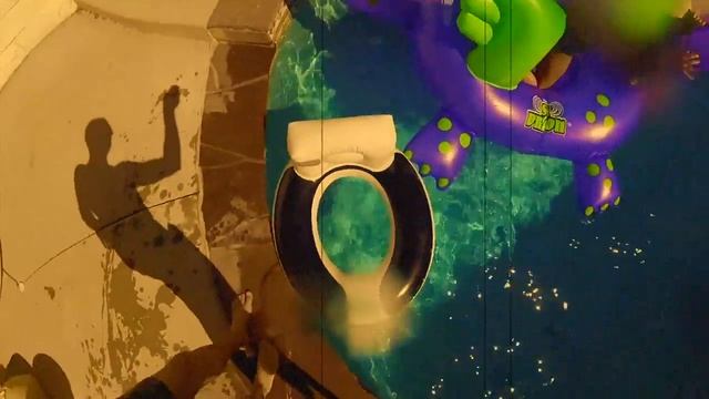 надувные игрушки для бассейна смотреть онлайн