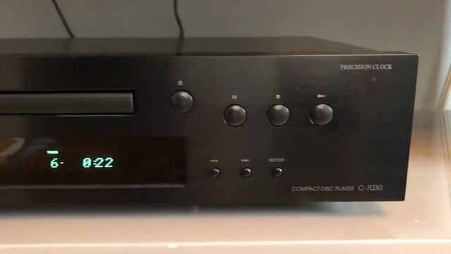 Onkyo C-7030 смотреть онлайн