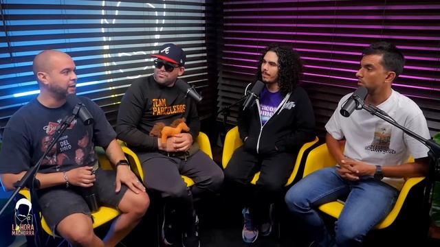 EN GUERRA BENNY BENNI & ARTE CARDE 😱 смотреть онлайн