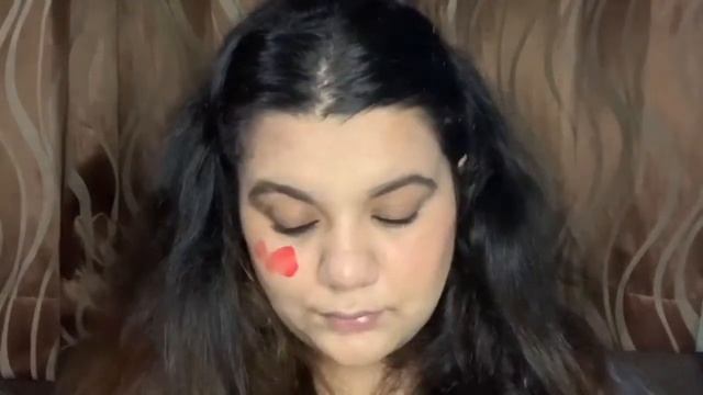 Dewy Makeup Look смотреть онлайн