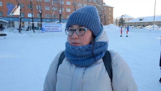 Состоялся любимый шуточный турнир «Хоккей в валенках» смотреть онлайн