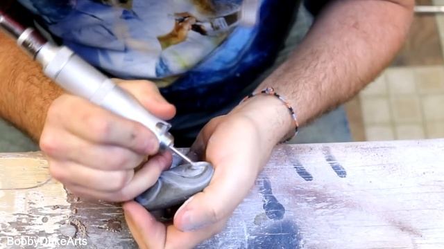 I Carve A Landscaping Rock (and other shenanigans) смотреть онлайн