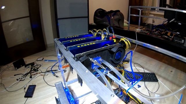 Бюджетная СЖО для видеокарты AMD Vega FE смотреть онлайн