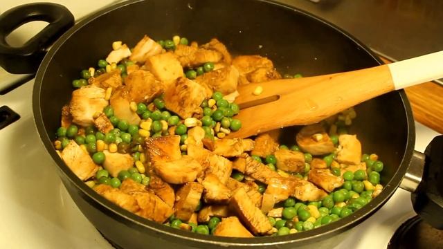 ASMR.Relaxing cooking. NO MUSIC. Rice with veggetables. Рис с овощами и курицей БЕЗ МУЗЫКИ смотреть онлайн