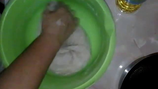 хлеб на закваске с помощью мультиварки\sourdough bread on using Multivarki смотреть онлайн