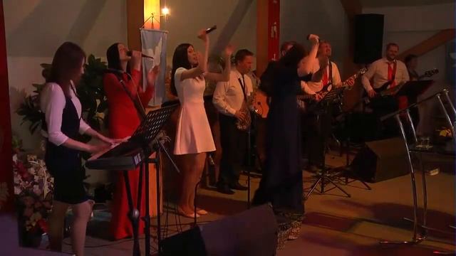 Вознесенный Агнец Божий (Группа хвалы церкви "Живая вера") смотреть онлайн