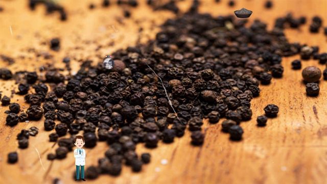 Prej kohesh e kemi nenvlersuar kete erez, ajo kuron 3 semundjet me teper te perhapura tek shqiptare смотреть онлайн