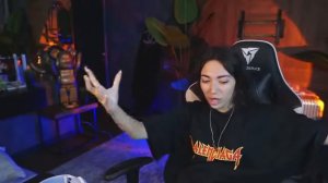 БУСТЕР И КАТЯ ПОДРАЛИСЬ НА СТРИМЕ !   БУСТЕР ДУРАЧИТСЯ НА СТРИМЕ У КАТИ   BUSTER ROFLS