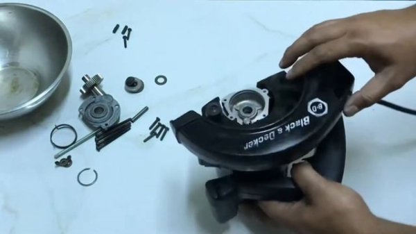 Black & decker Circular Saw Disassembly/Restoration
