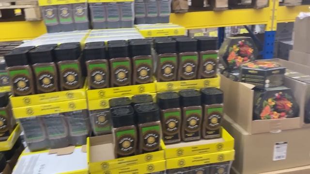 257/Переезд в Россию. Вот это да ! Дом привезли !!! У Соседки стройка.Ялуторовск, Сибирь ! @gusarih смотреть онлайн