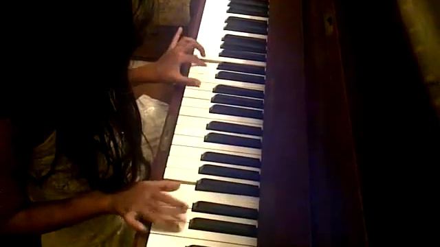 Goodbye Piano from Hachiko A Dog's Story by 8 year old Sunayana смотреть онлайн