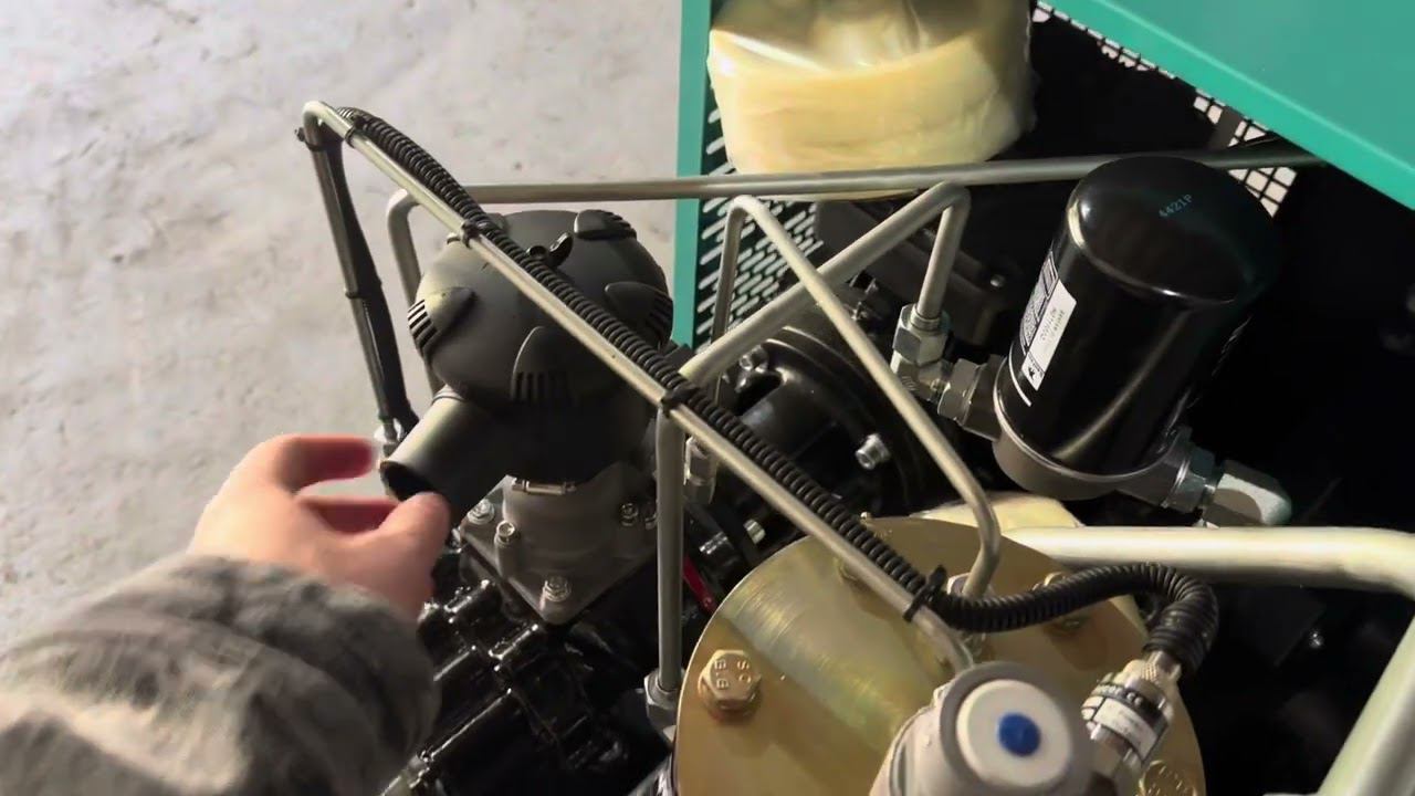 Xeleron ME3.0G-8A  (3.0 квт 220V) IP55  , 400л\мин 8 бар +7(495)924-13-12 Www.xelerone.com