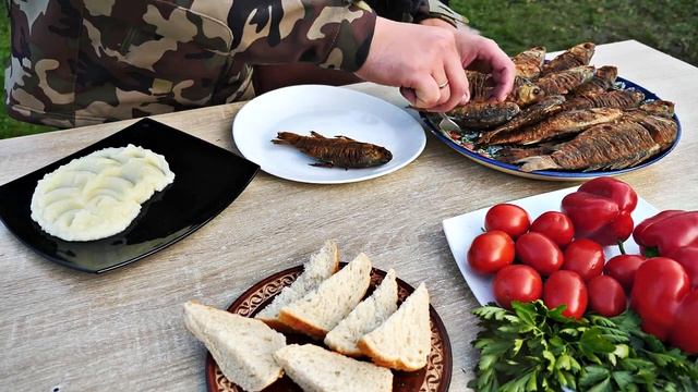 РЕКОРДНЫЙ КАРАСЬ. Карась весной на поплавок. Ловля карася на фидер. Убийца карася. Рыбалка 2023. ТО смотреть онлайн