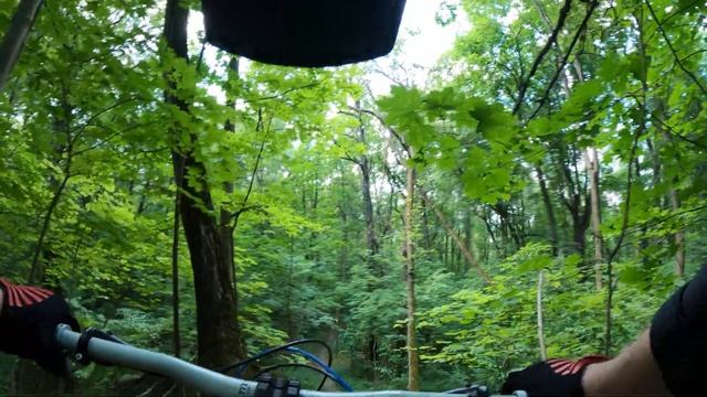 Байк парк Козловка, красная бузина, испугался дропа смотреть онлайн