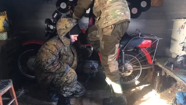 Почему не заводится планета в мороз?/Минск пашет смотреть онлайн