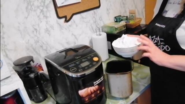 Пеку хлеб ))