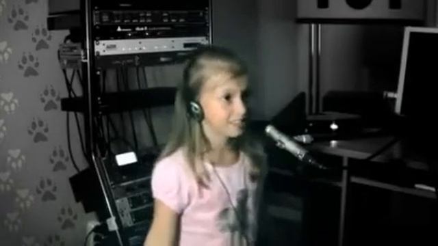 Alina Kukushkina Song about traces from the cartoon quotMasha and Bearquot 480 смотреть онлайн