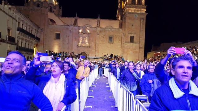 Your Love - Tony Lewis (The Outfield) - Live In Mexico