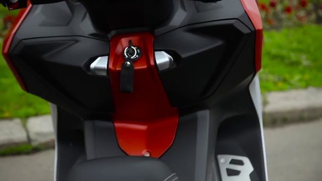 Два колеса: Скутер BMW C650 Sport смотреть онлайн