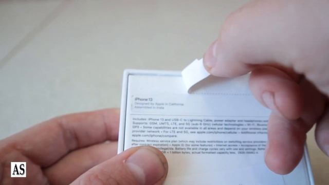 Распаковал новый Айфон 13, оказался не ПОДДЕЛКА! смотреть онлайн